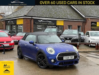 Used MINI Convertible 2019 for sale - 76996879: Photo