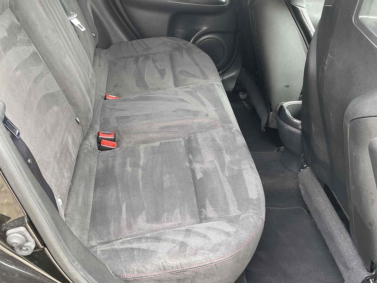 Used Nissan Juke 2014 for sale - 76990554: Photo 21