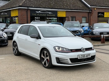 Used Volkswagen Golf 2015 for sale - 75964504: Photo