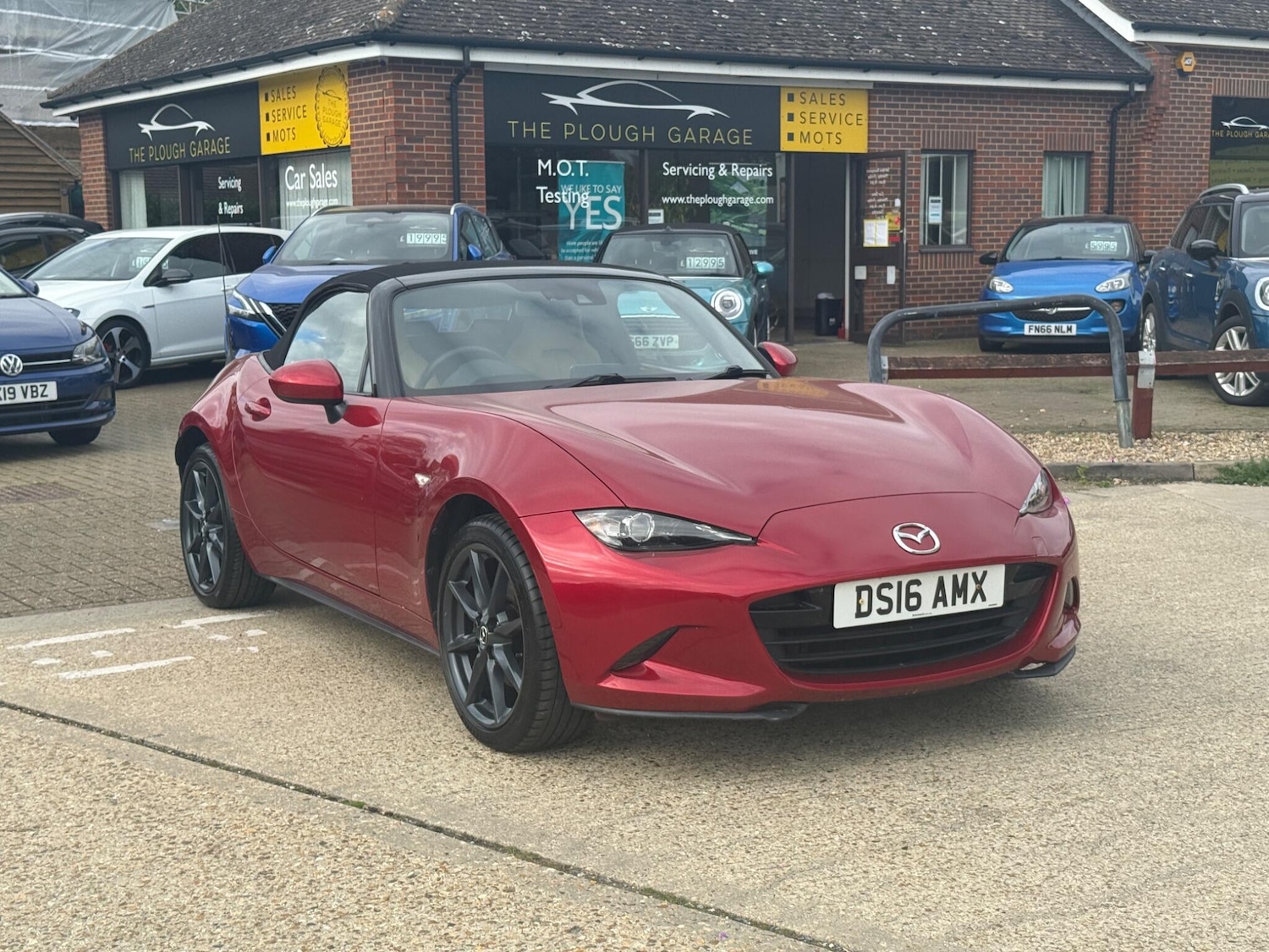 Used Mazda MX-5 2016 for sale - 76108881: Photo 2