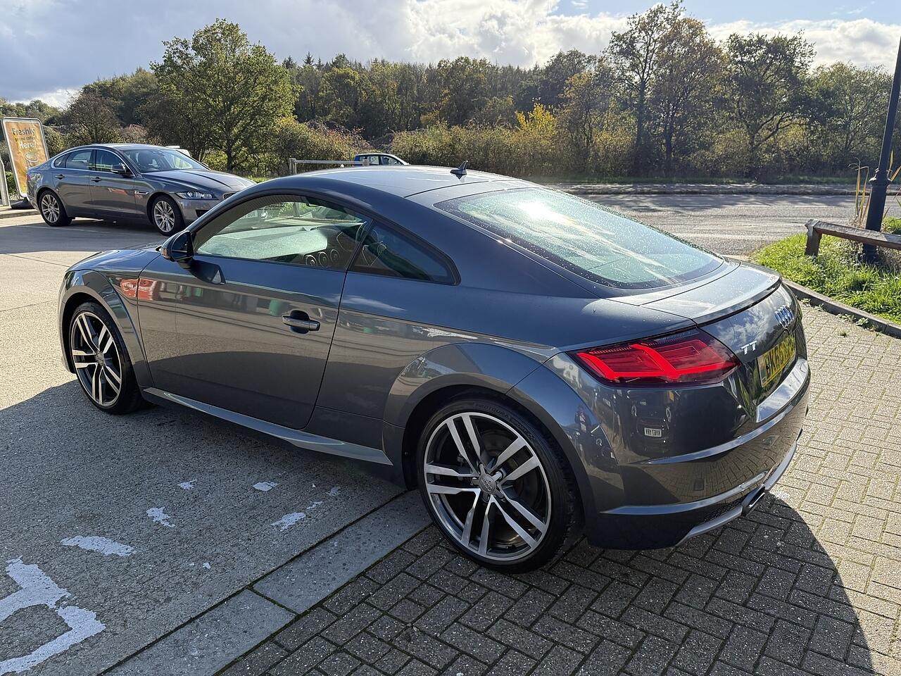 Used Audi TT 2015 for sale - 76371661: Photo 7