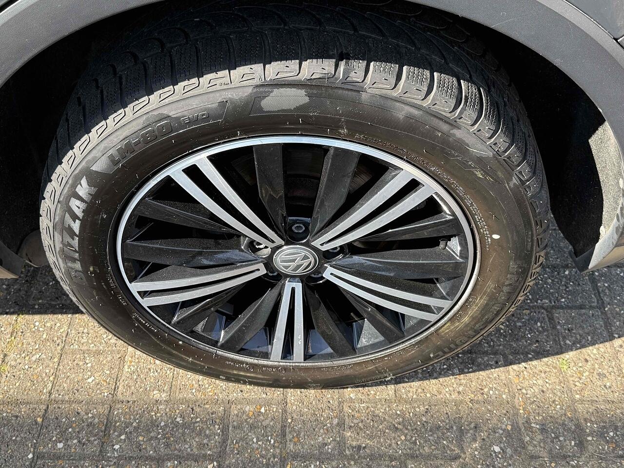 Used Volkswagen Tiguan 2018 for sale - 76307091: Photo 11