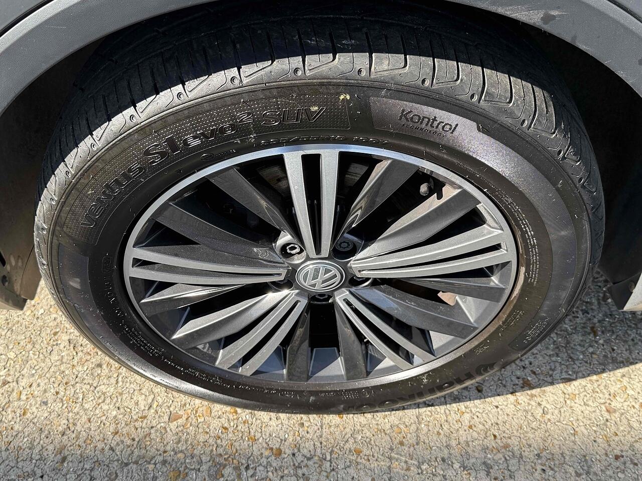 Used Volkswagen Tiguan 2018 for sale - 76307091: Photo 12