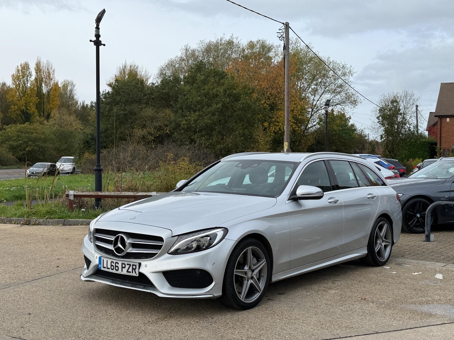 Used Mercedes-Benz C Class 2016 for sale - 76993733: Photo 8
