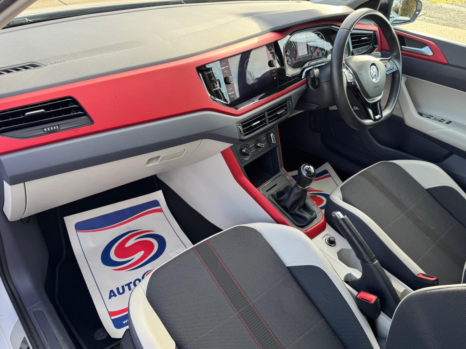 Used Volkswagen Polo for sale - 77174930: Photo 13