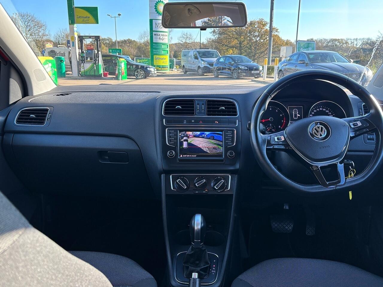 Used Volkswagen Polo for sale - 76702459: Photo 10