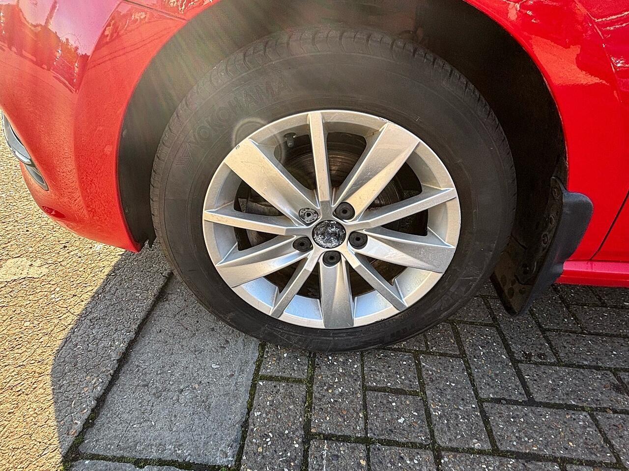 Used Volkswagen Polo for sale - 76702459: Photo 15