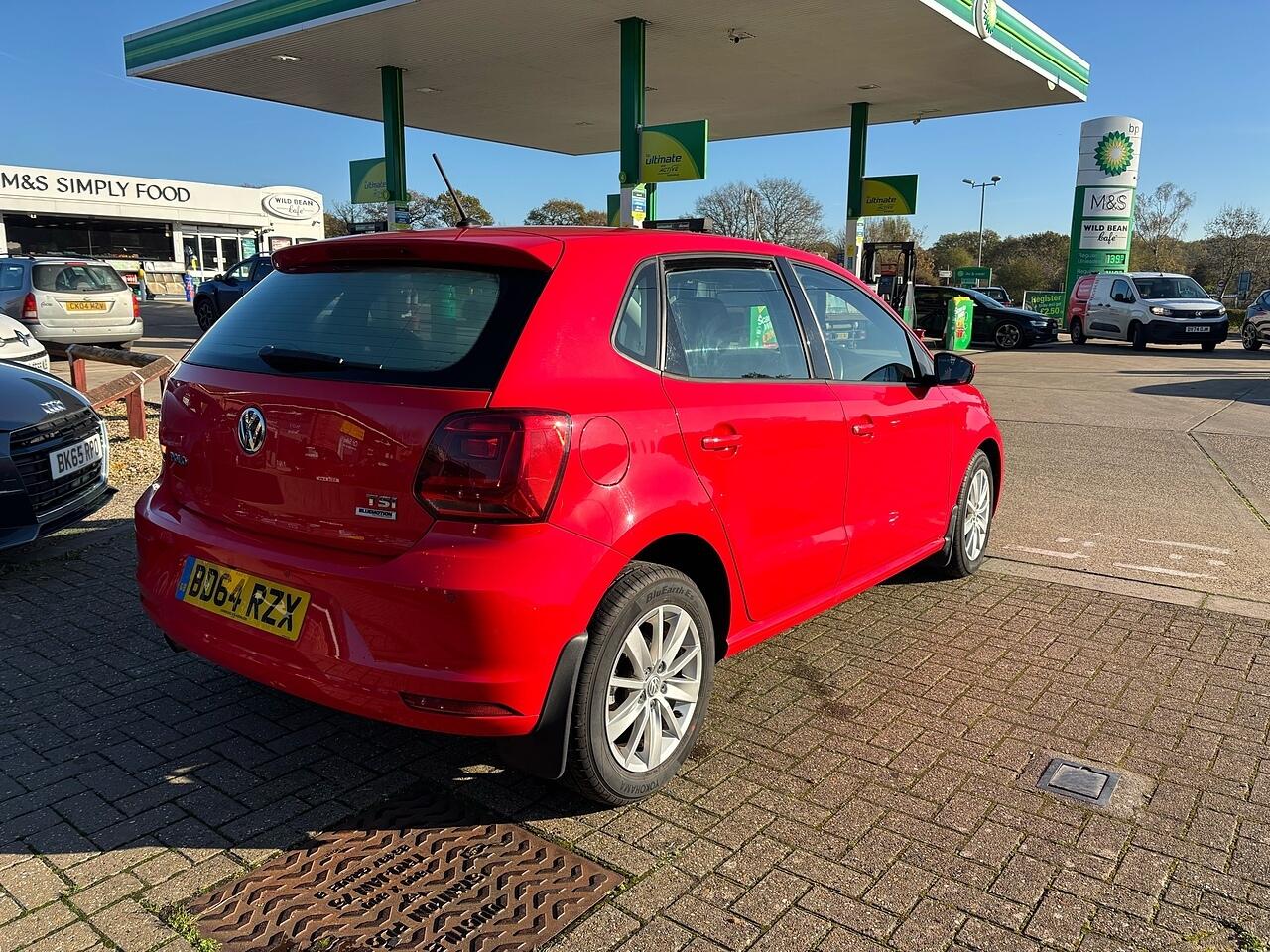 Used Volkswagen Polo for sale - 76702459: Photo 3