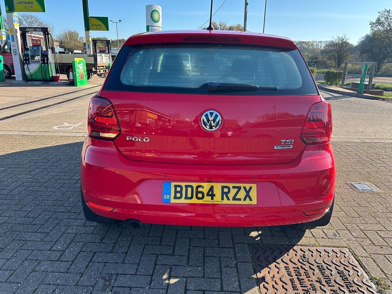 Used Volkswagen Polo for sale - 76702459: Photo 4