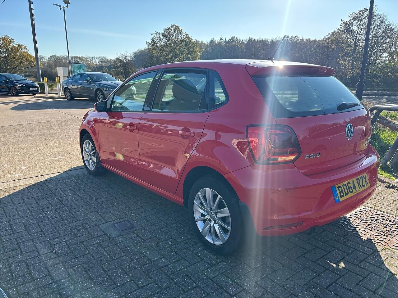 Used Volkswagen Polo for sale - 76702459: Photo 5