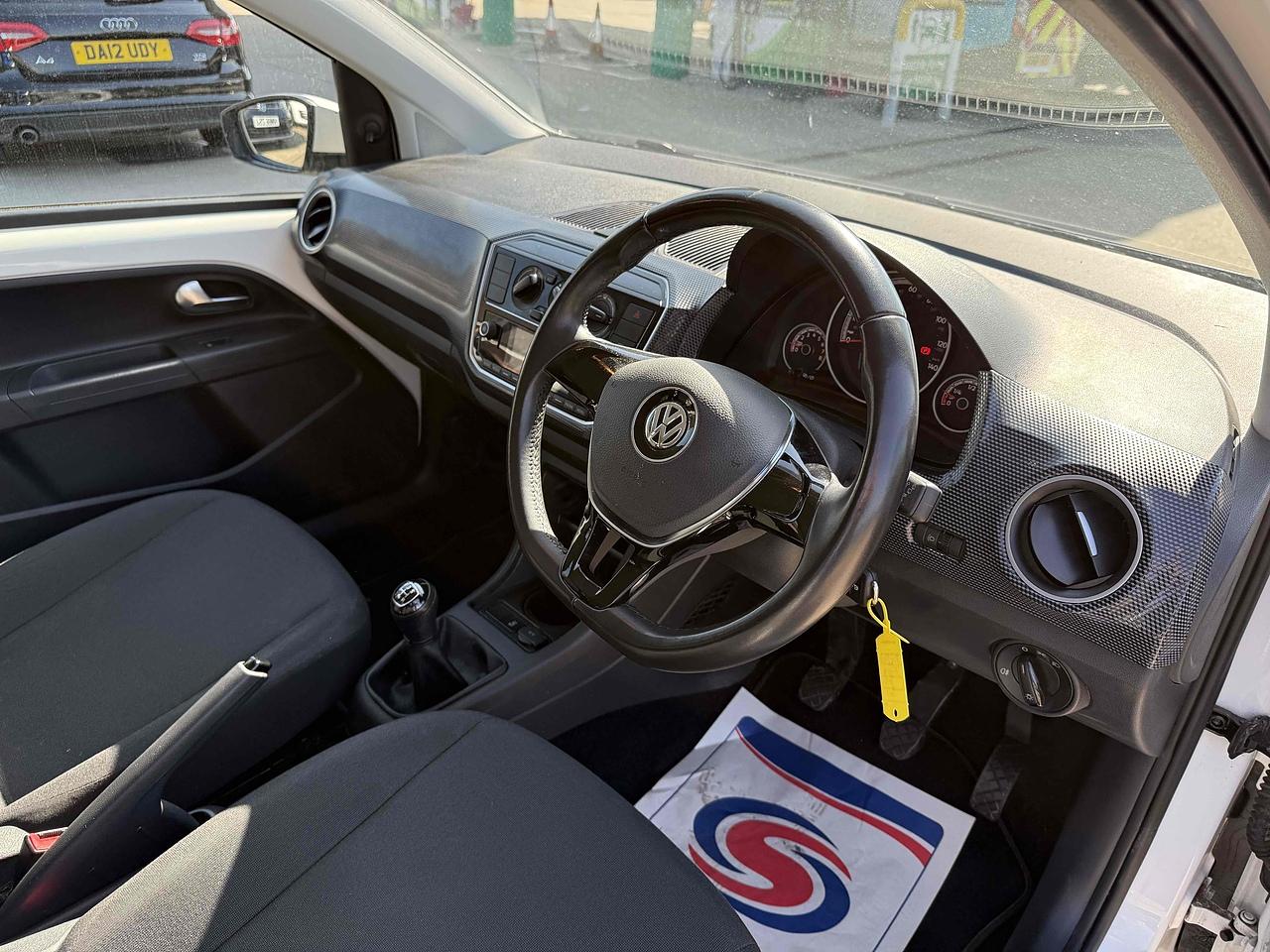 Used Volkswagen up! 2016 for sale - 75883889: Photo 17