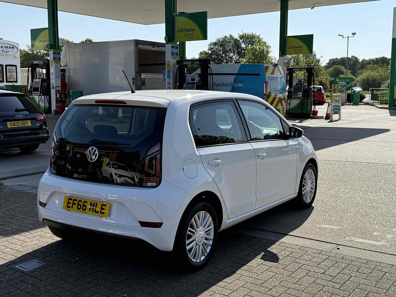 Used Volkswagen up! 2016 for sale - 75883889: Photo 5