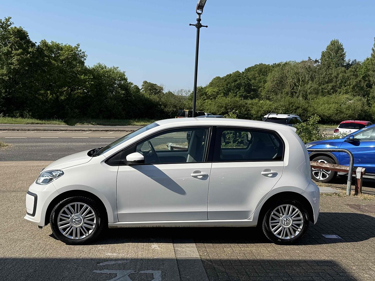 Used Volkswagen up! 2016 for sale - 75883889: Photo 8