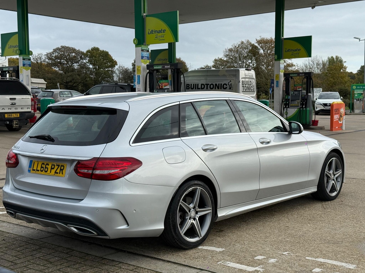 Used Mercedes-Benz C Class 2016 for sale - 76425047: Photo 4