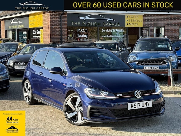 Used Volkswagen Golf 2017 for sale - 76020617: Photo 1