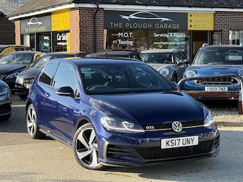 Used Volkswagen Golf 2017 for sale - 76020617: Photo 2