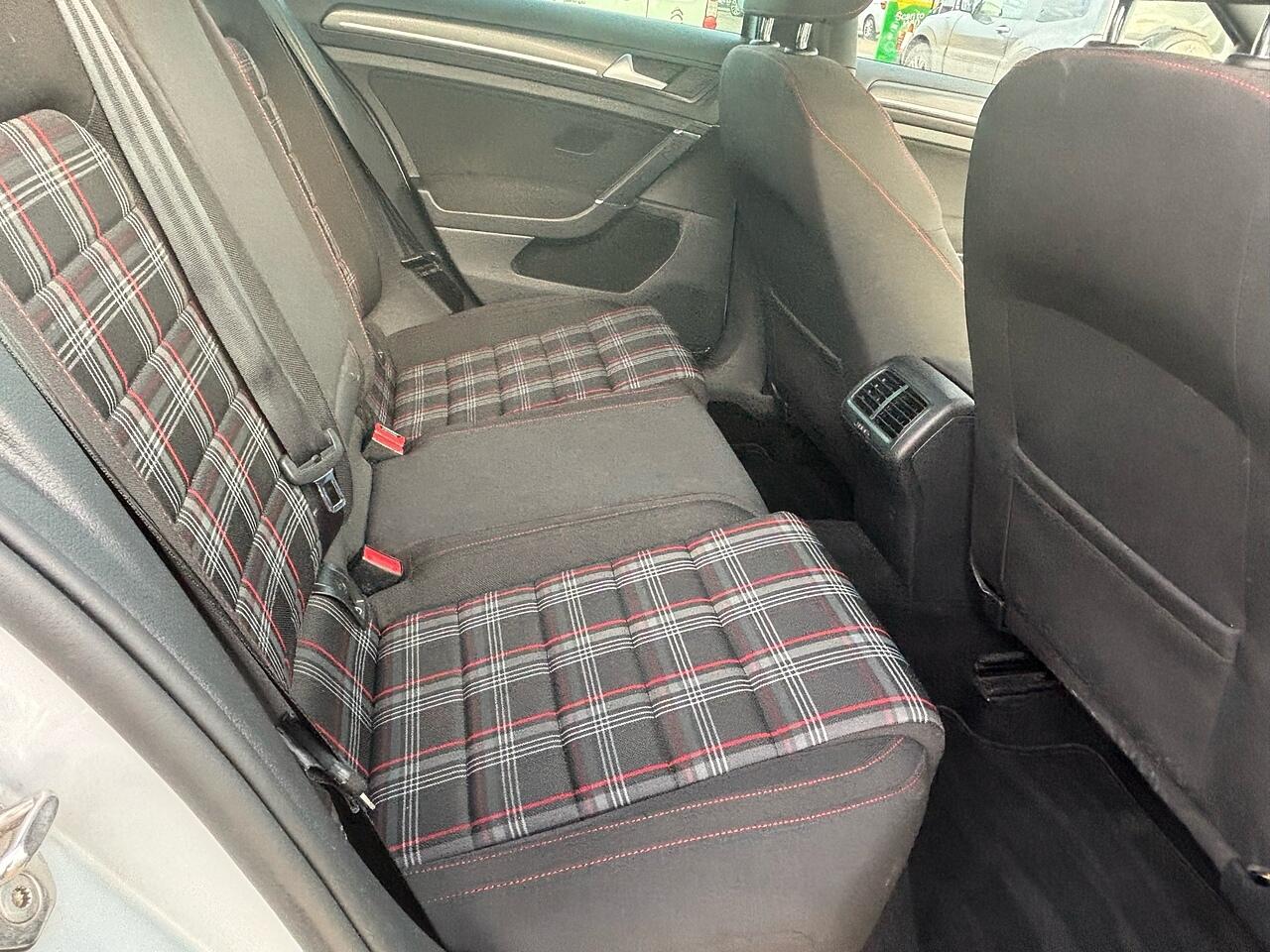 Used Volkswagen Golf 2018 for sale - 76832581: Photo 13