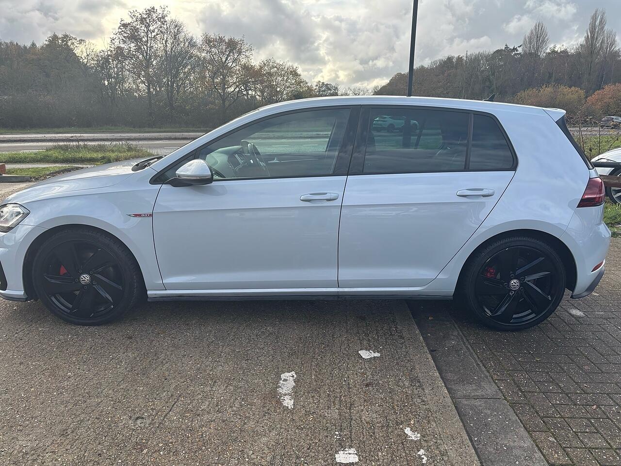 Used Volkswagen Golf 2018 for sale - 76832581: Photo 6