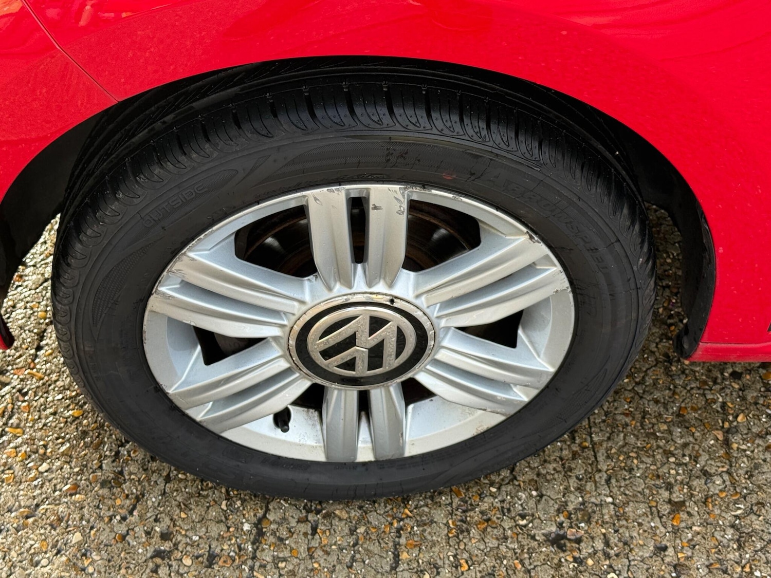 Used Volkswagen up! 2017 for sale - 76633353: Photo 12