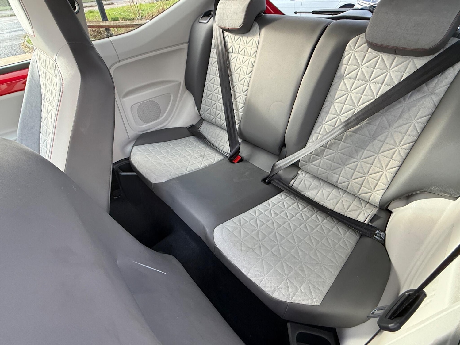 Used Volkswagen up! 2017 for sale - 76633353: Photo 20