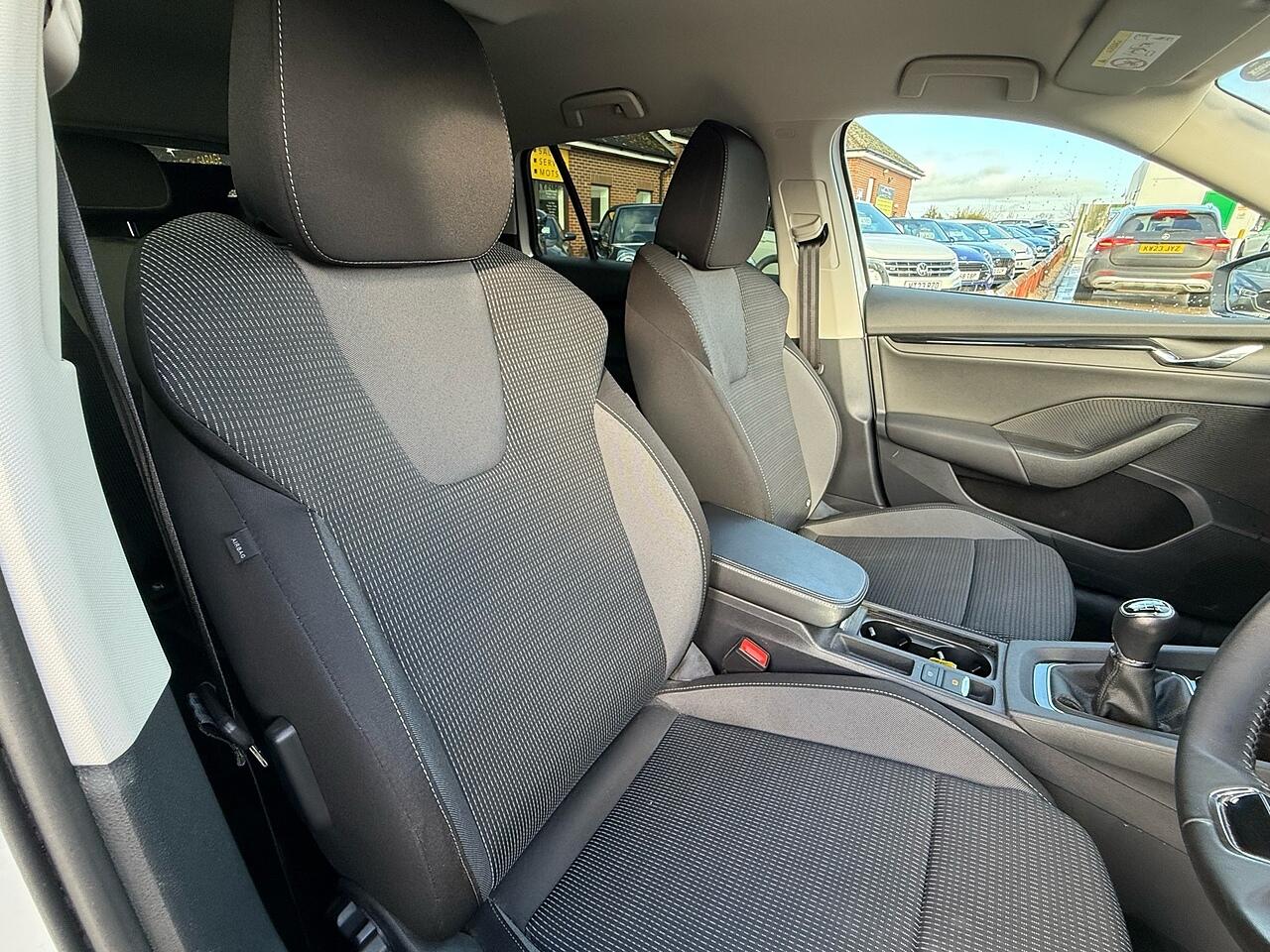 Used Skoda Octavia 2023 for sale - 77230436: Photo 24