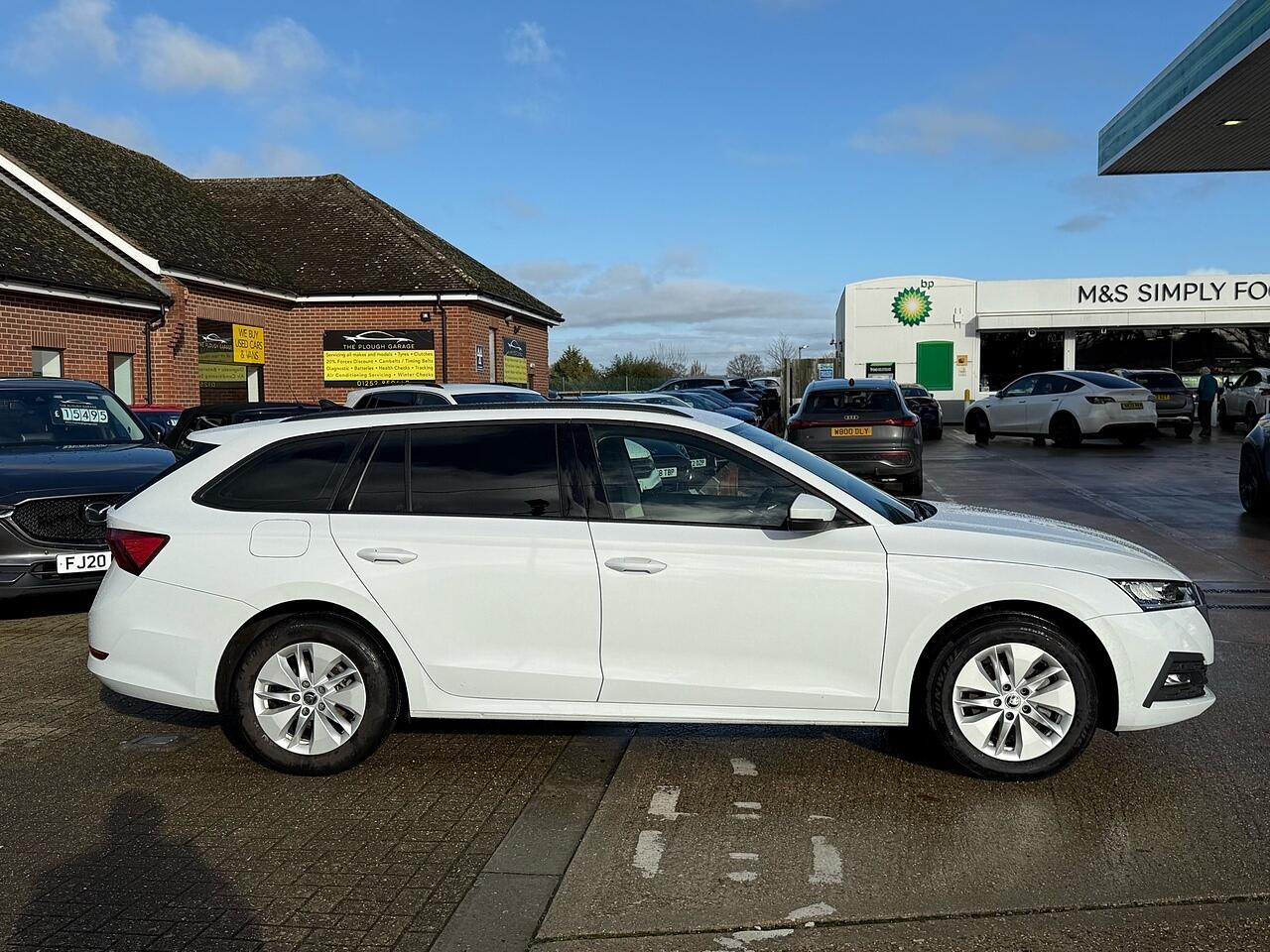 Used Skoda Octavia 2023 for sale - 77230436: Photo 6