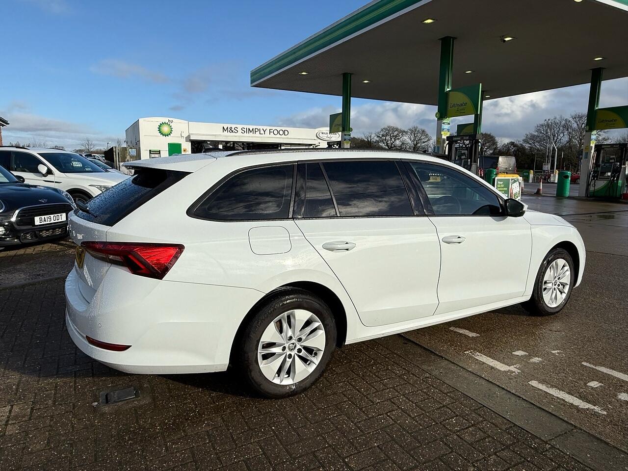 Used Skoda Octavia 2023 for sale - 77230436: Photo 7