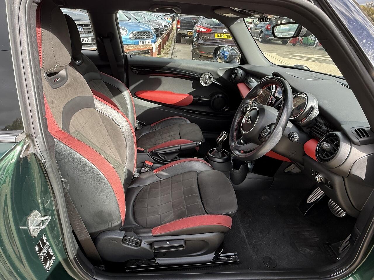 Used MINI Hatch 2018 for sale - 76377893: Photo 31