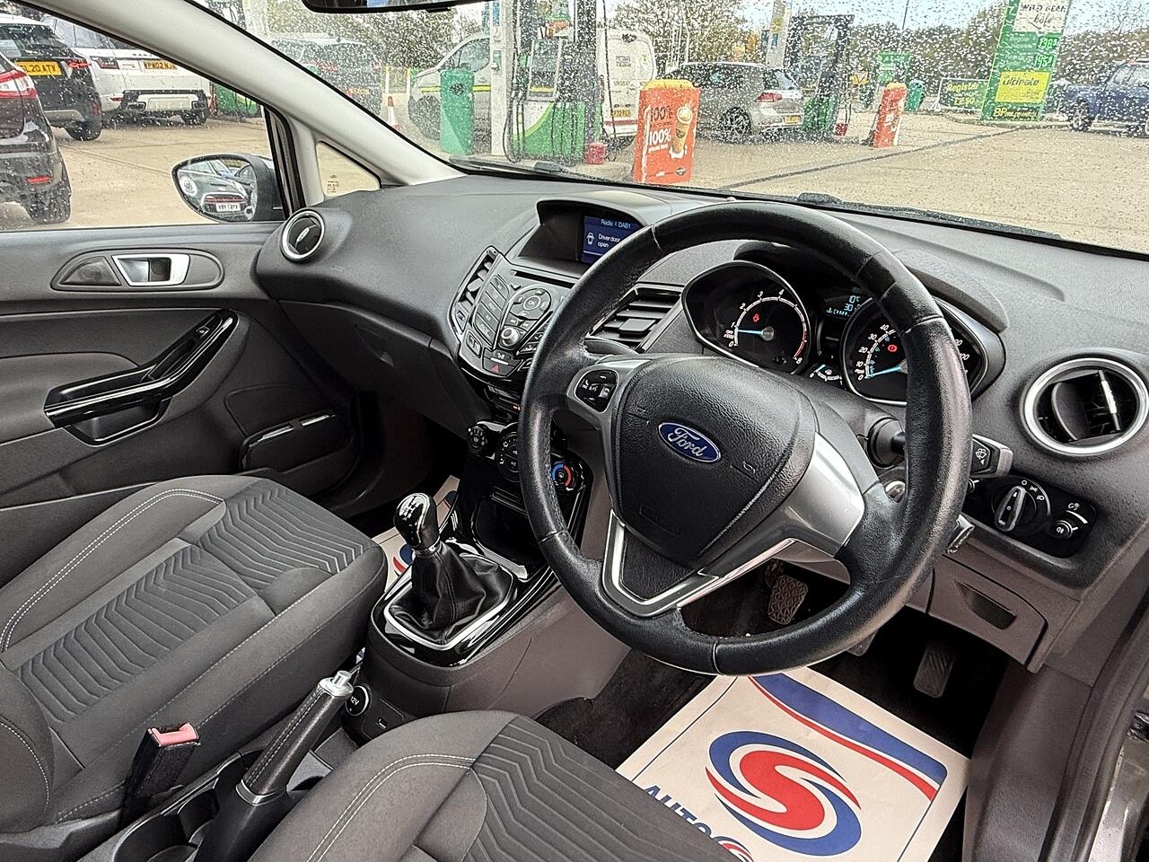 Used Ford Fiesta 2017 for sale - 76377876: Photo 23