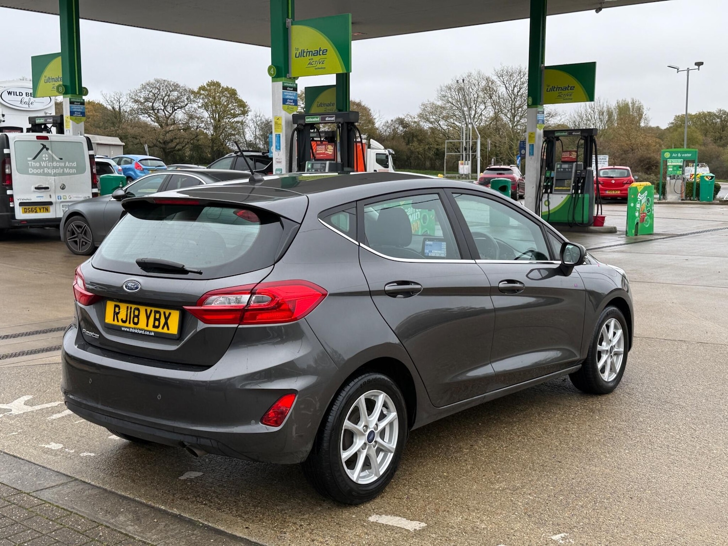 Used Ford Fiesta for sale - 76729019: Photo 4