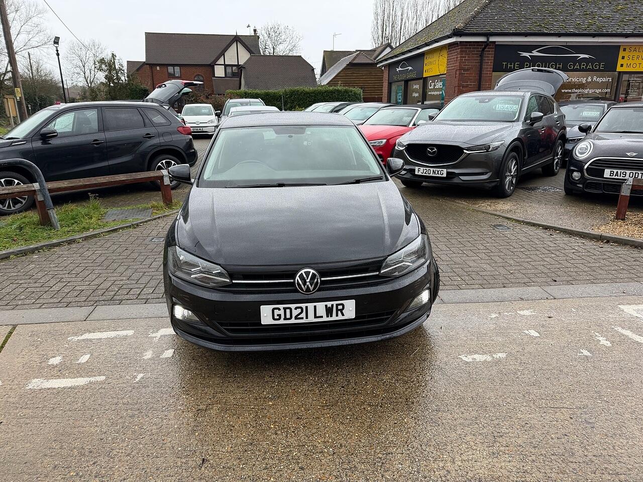 Used Volkswagen Polo for sale - 77174935: Photo 2