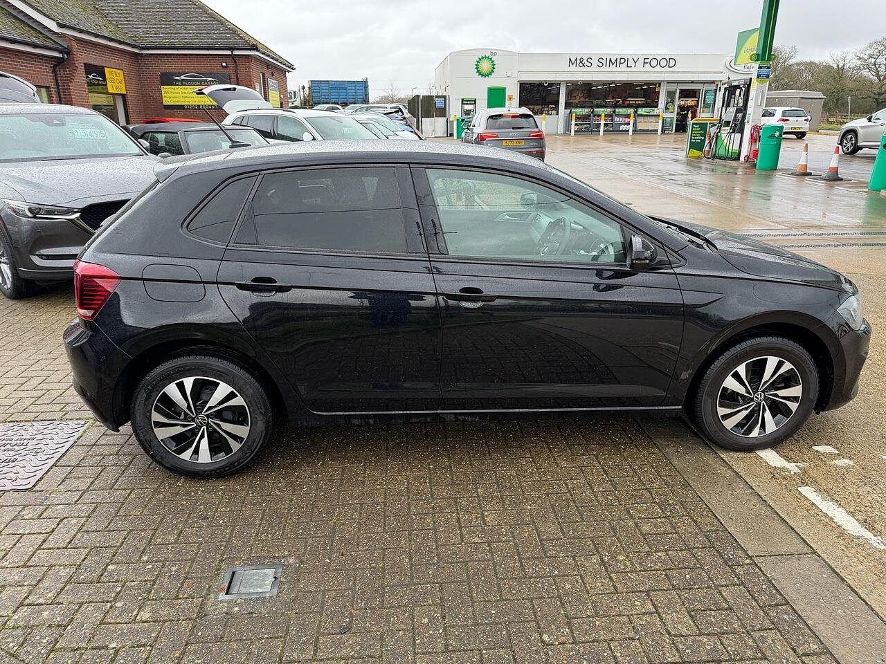 Used Volkswagen Polo for sale - 77174935: Photo 9