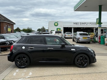 Used MINI Hatch 2020 for sale - 75884853: Photo