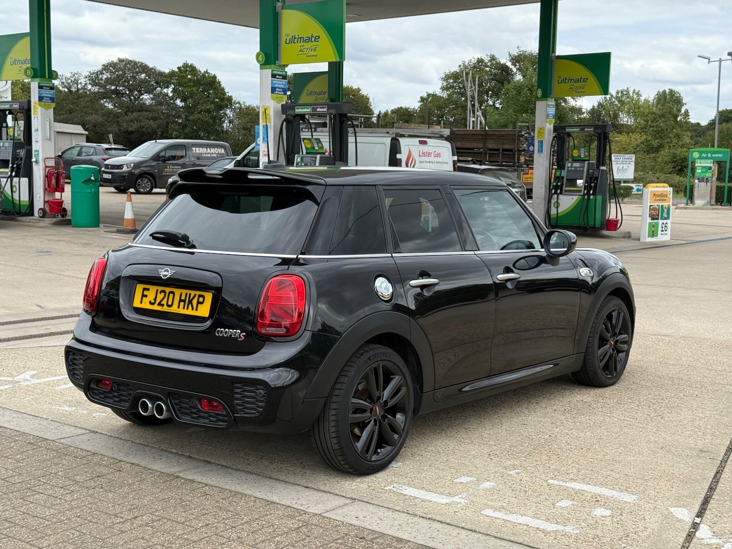 Vehicle 4
