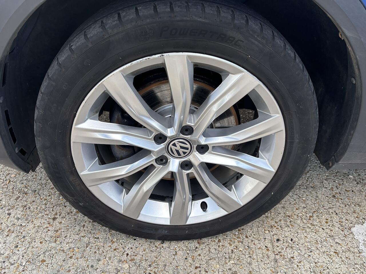 Used Volkswagen T-Roc 2018 for sale - 75883900: Photo 10