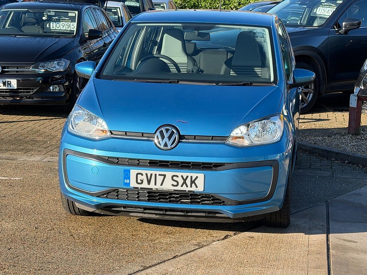 Used Volkswagen up! 2017 for sale - 77229665: Photo 2