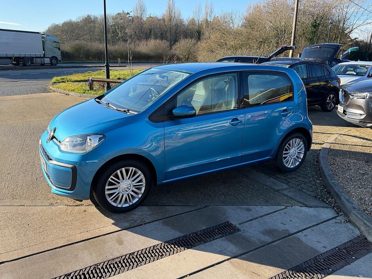 Used Volkswagen up! 2017 for sale - 77229665: Photo 3