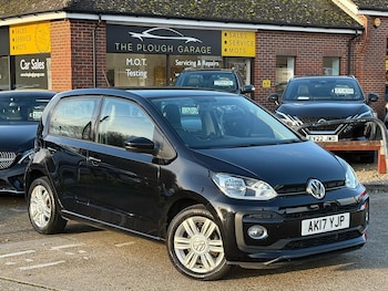 Used Volkswagen up! 2017 for sale - 76898908: Photo