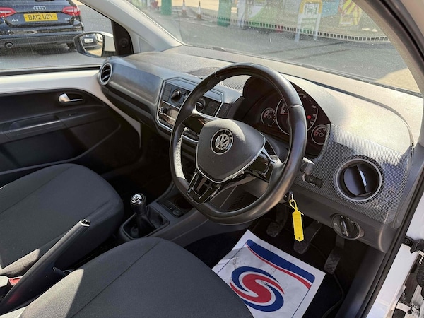 Used Volkswagen up! 2016 for sale - 76314756: Photo 17