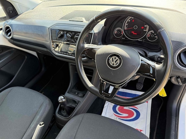Used Volkswagen up! 2016 for sale - 76314756: Photo 18