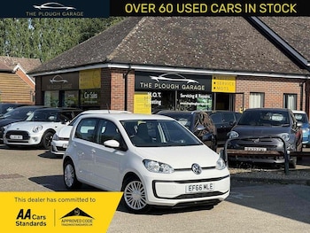 Used Volkswagen up! 2016 for sale - 76314756: Photo 2