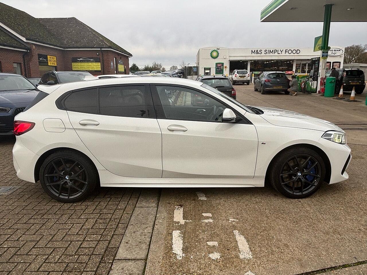 Used BMW 1 Series 2019 for sale - 76898435: Photo 2