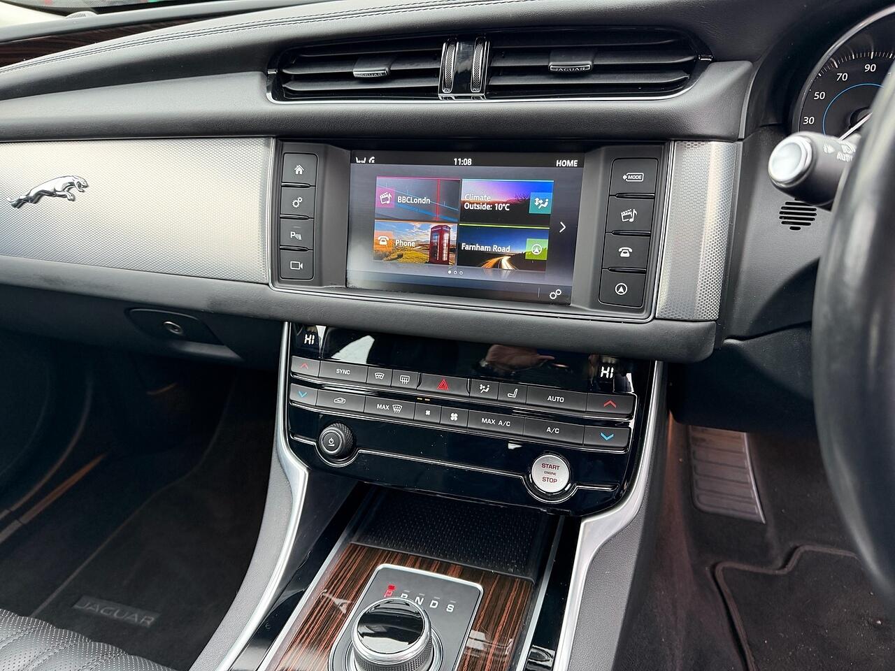 Used Jaguar XF 2017 for sale - 77174932: Photo 15