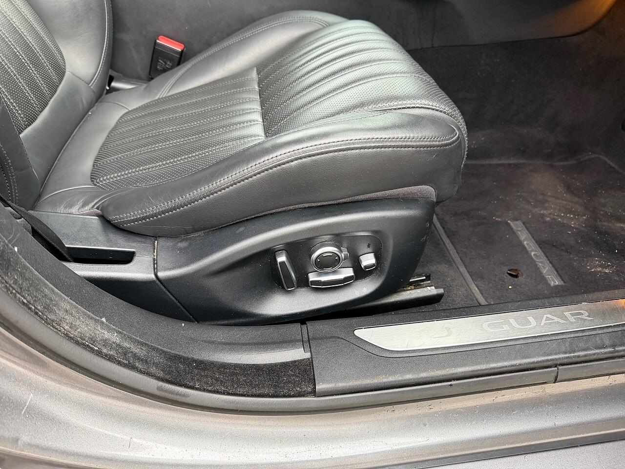 Used Jaguar XF 2017 for sale - 77174932: Photo 20