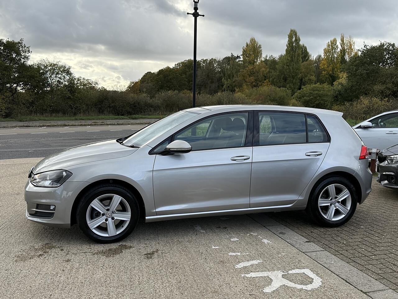 Used Volkswagen Golf 2015 for sale - 76377319: Photo 14