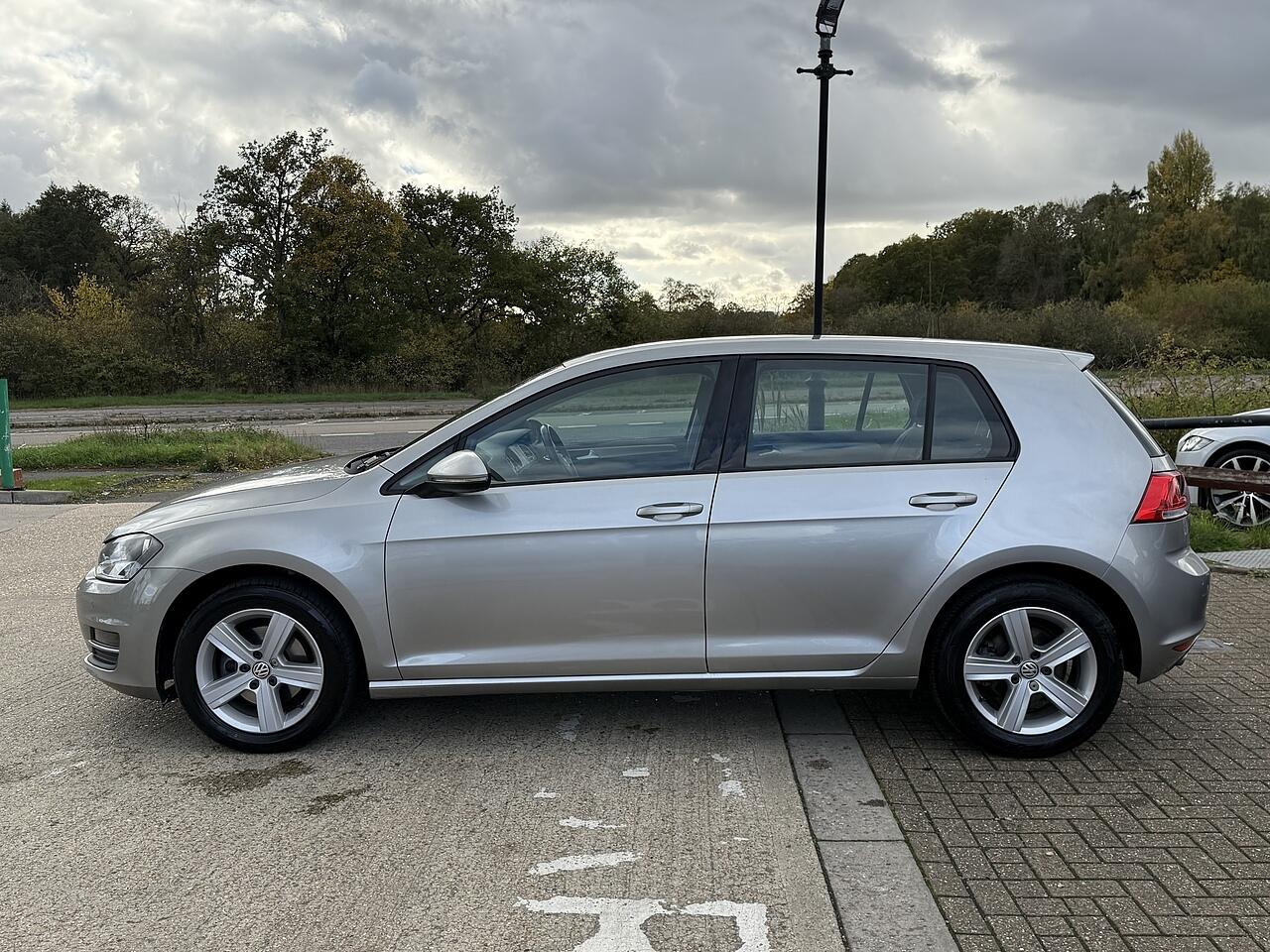 Used Volkswagen Golf 2015 for sale - 76377319: Photo 15