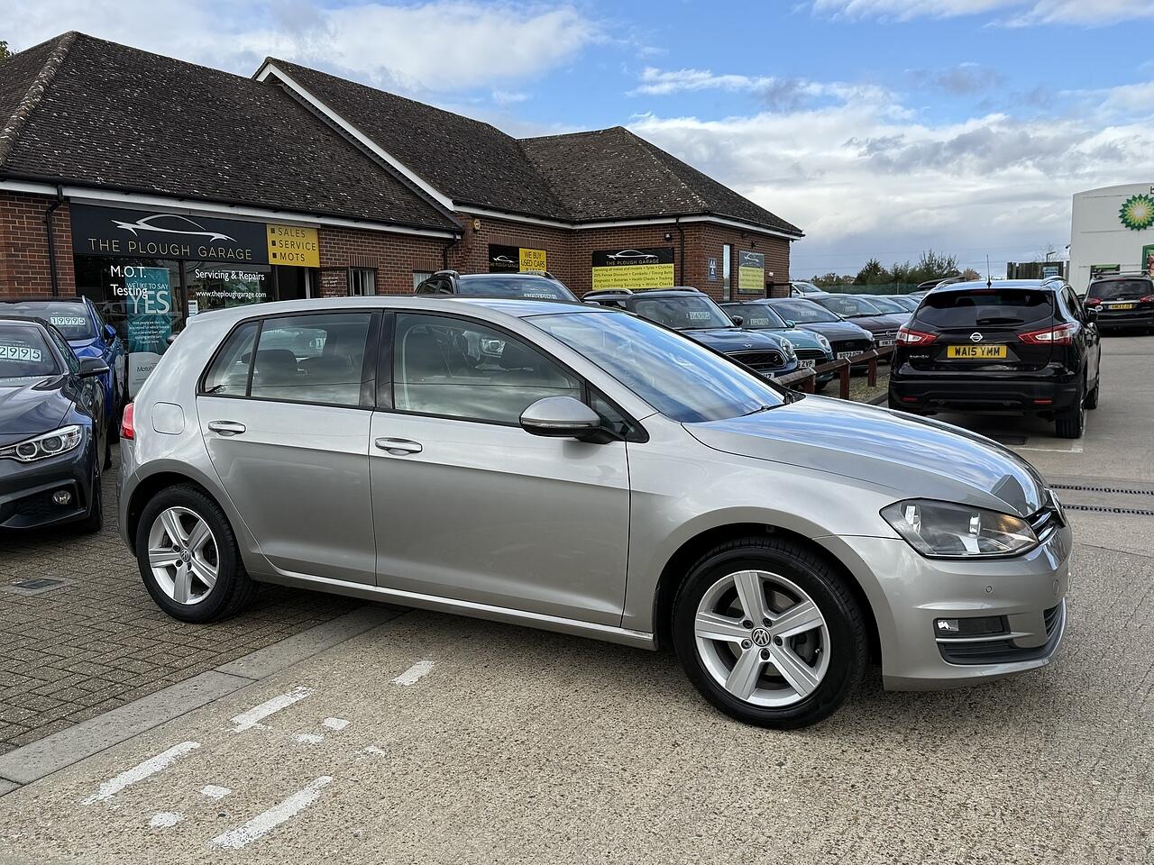 Used Volkswagen Golf 2015 for sale - 76377319: Photo 22