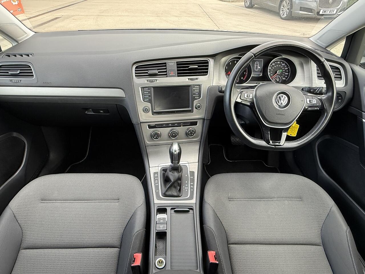 Used Volkswagen Golf 2015 for sale - 76377319: Photo 29