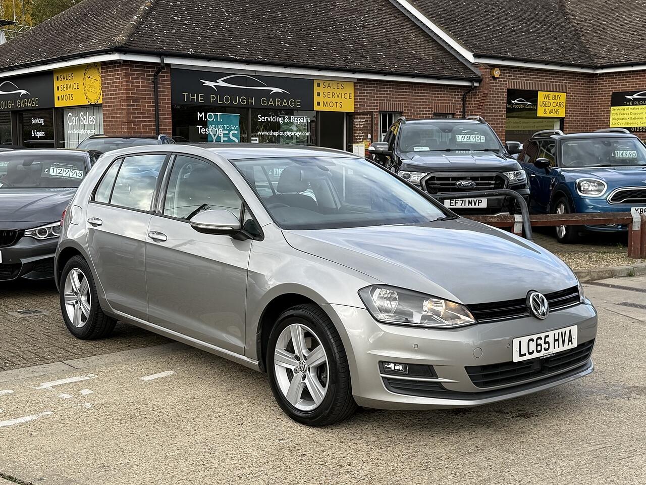 Used Volkswagen Golf 2015 for sale - 76377319: Photo 4