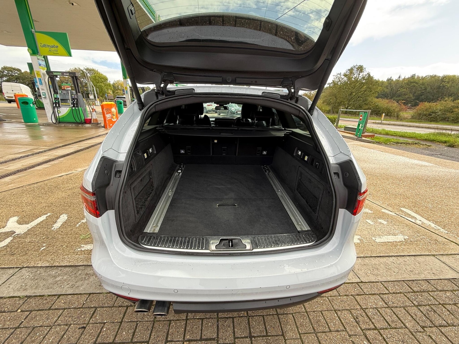 Used Jaguar XF 2019 for sale - 76175244: Photo 11